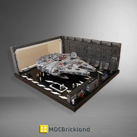 Millennium Falcon Death Star Docking Bay. 8000 pcs, w Lights !! Last unit